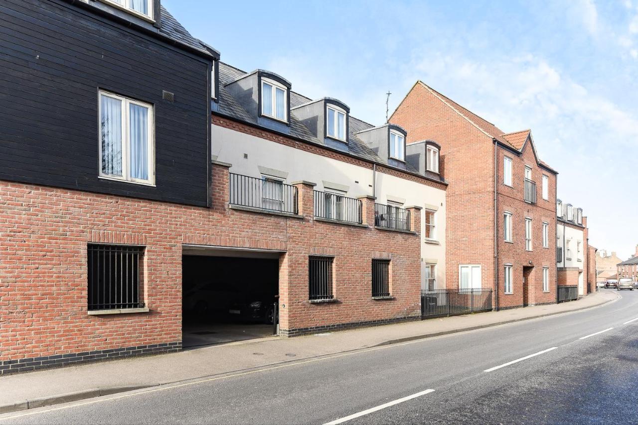 Exclusive Use - 1 Bedroom Apartment - Willow Court, 19 Double Street, Spalding, Pe11 2Aa Екстериор снимка